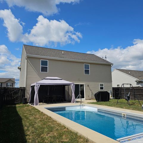 4529 Castle Rock Drive, New Haven, IN 46774