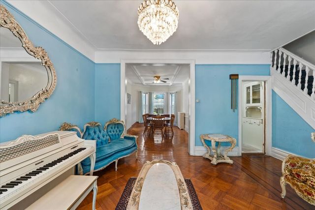 1233 UNION Street, New York City, NY 11225