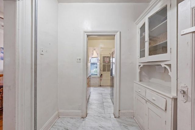 1233 UNION Street, New York City, NY 11225