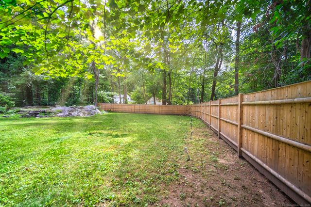 39 Woodland Drive, Lebanon, CT 06249