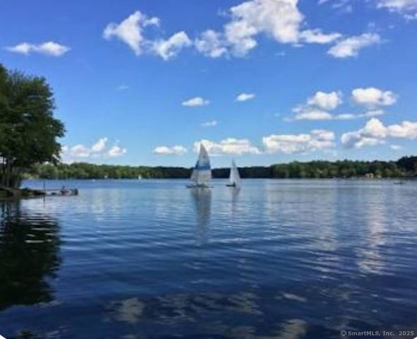 39 Woodland Drive, Lebanon, CT 06249