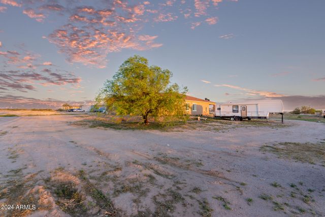 36843 W INDIAN SCHOOL Road, Tonopah, AZ 85354