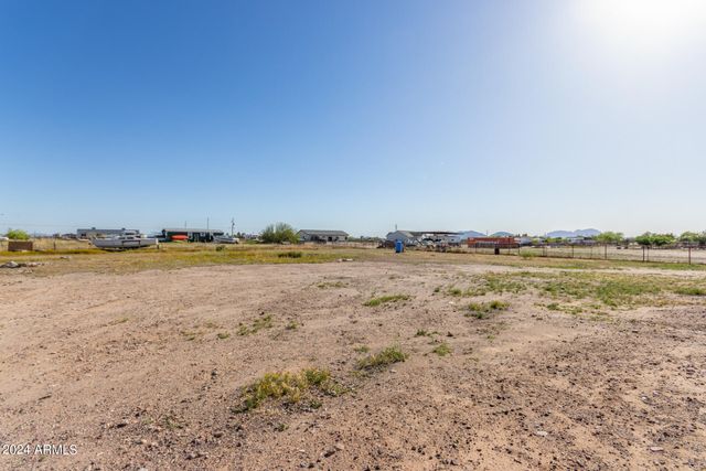 36843 W INDIAN SCHOOL Road, Tonopah, AZ 85354