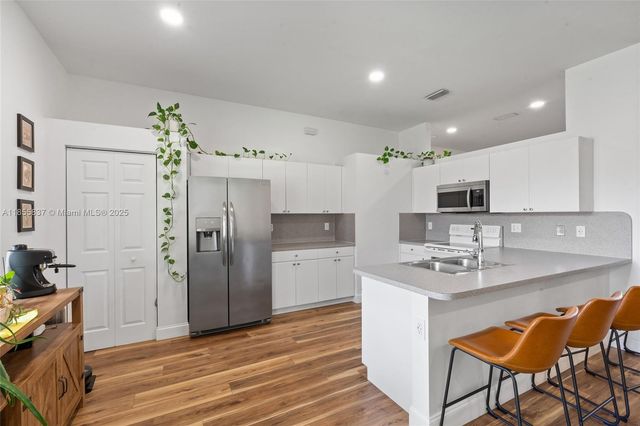 2630 Dunwoodie Pl, Homestead, FL 33035