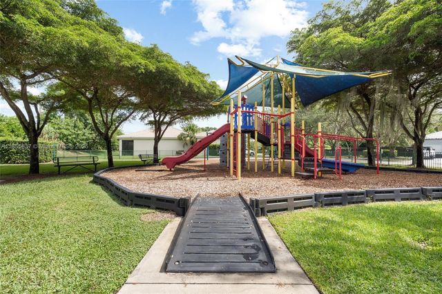 2630 Dunwoodie Pl, Homestead, FL 33035