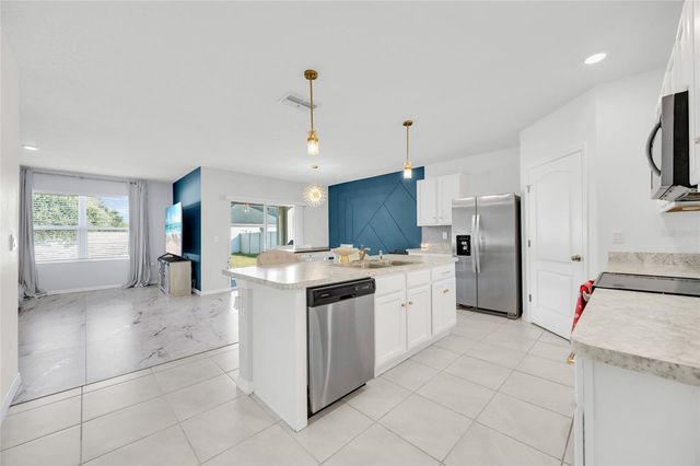 163 AUBURN GROVE BOULEVARD, Auburndale, FL 33823