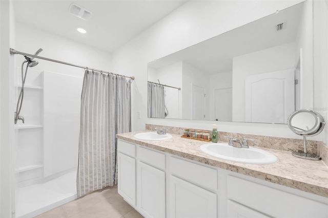 163 AUBURN GROVE BOULEVARD, Auburndale, FL 33823