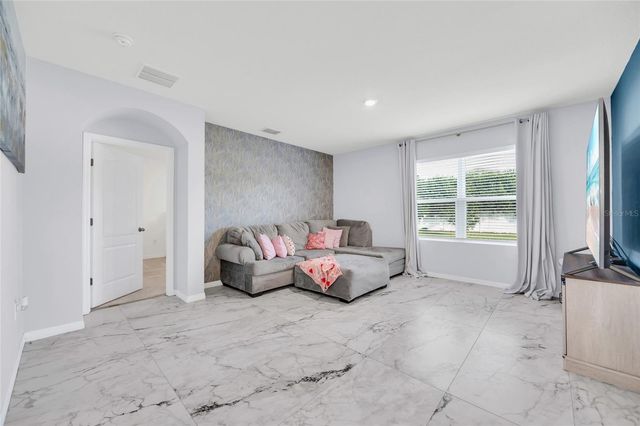 163 AUBURN GROVE BOULEVARD, Auburndale, FL 33823