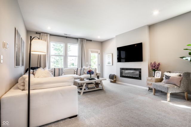 10348 River Park Way, Indianapolis, IN 46234