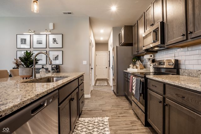 10348 River Park Way, Indianapolis, IN 46234