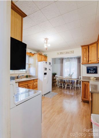 307 E 2nd Street, Oakboro, NC 28129
