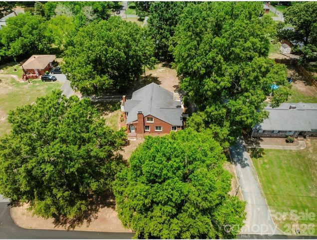 307 E 2nd Street, Oakboro, NC 28129