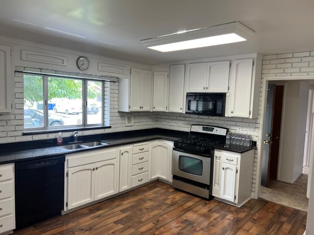 10621 Charbono Way, Rancho Cordova, CA 95670