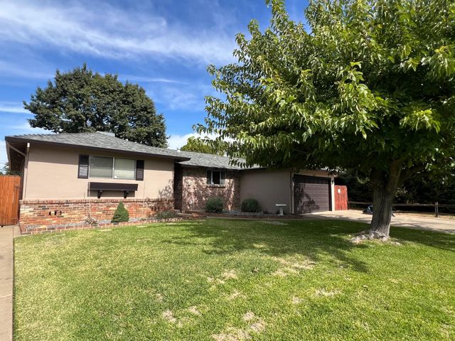 10621 Charbono Way, Rancho Cordova, CA 95670