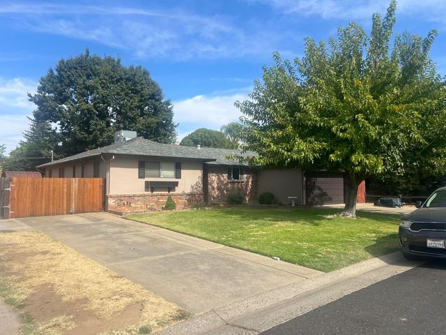 10621 Charbono Way, Rancho Cordova, CA 95670
