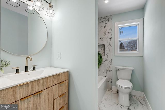 118 LAKE DEERBROOK DR, Little Egg Harbor Twp, NJ 08087