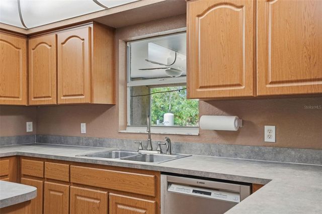 17469 MABERLY ROAD, Weeki Wachee, FL 34614