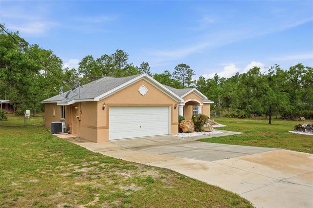 17469 MABERLY ROAD, Weeki Wachee, FL 34614