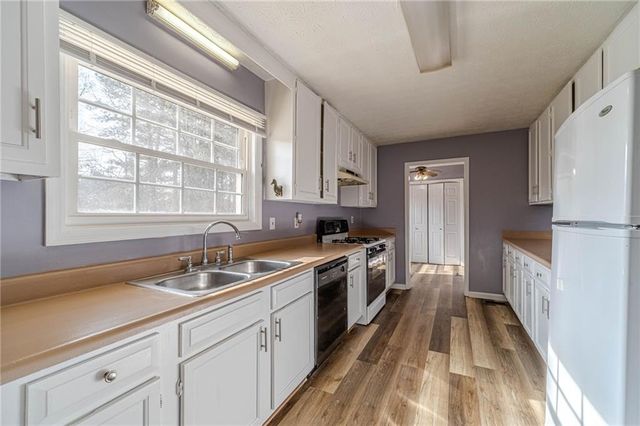 3101 Brooks Drive, Snellville, GA 30078