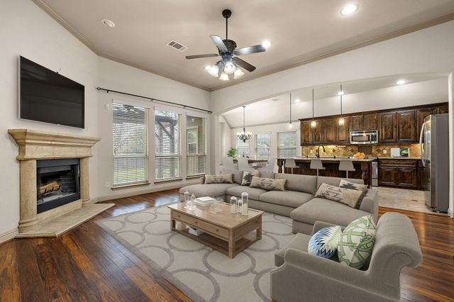 100 Rhinestone CV, Liberty Hill, TX 78642