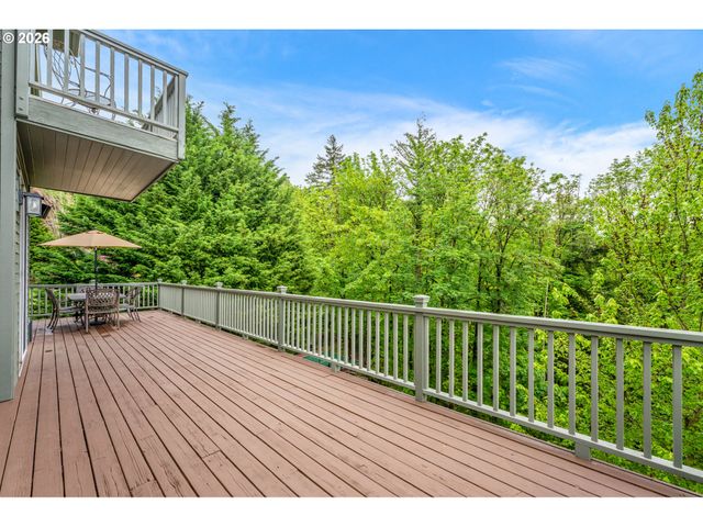 2760 Nw BIRKENDENE St, Portland, OR 97229