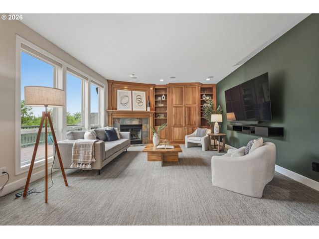 2760 Nw BIRKENDENE St, Portland, OR 97229