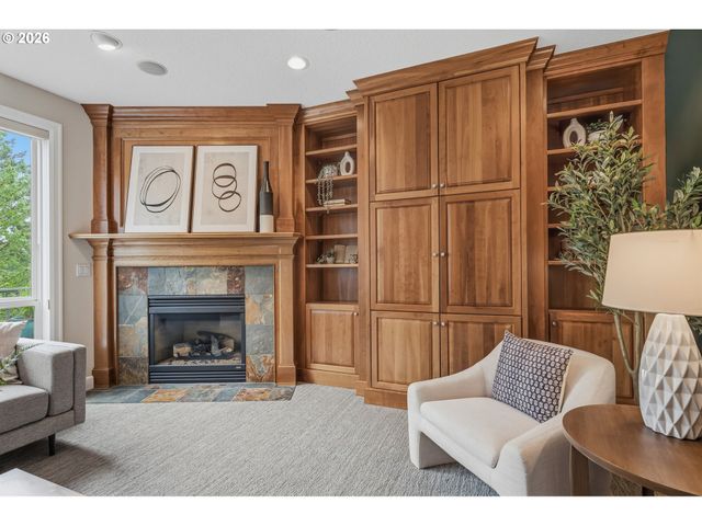 2760 Nw BIRKENDENE St, Portland, OR 97229