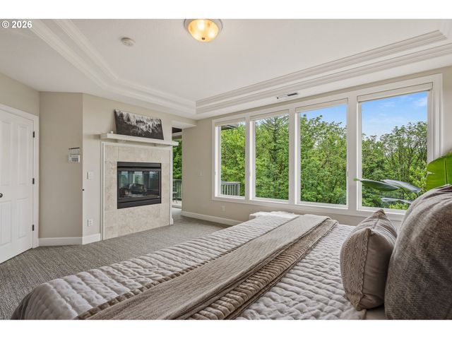 2760 Nw BIRKENDENE St, Portland, OR 97229