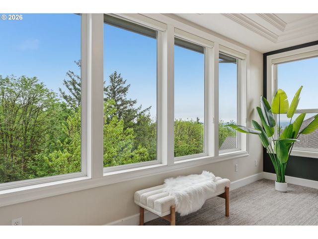 2760 Nw BIRKENDENE St, Portland, OR 97229
