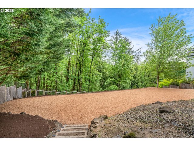 2760 Nw BIRKENDENE St, Portland, OR 97229
