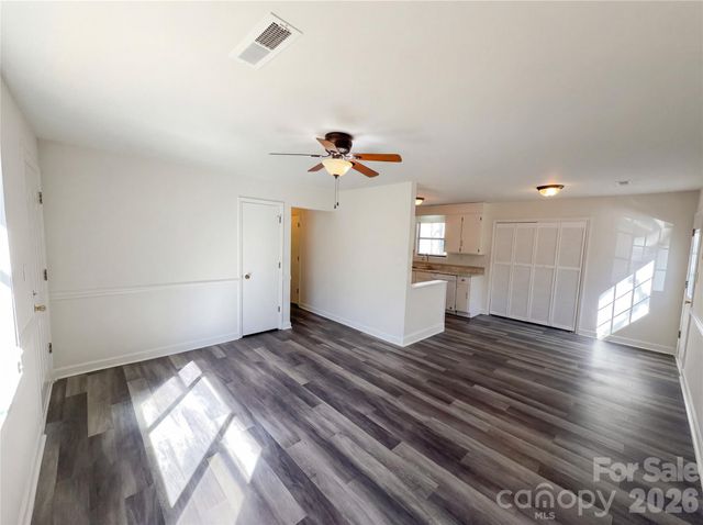 8524 Clear Meadow Lane, Charlotte, NC 28227