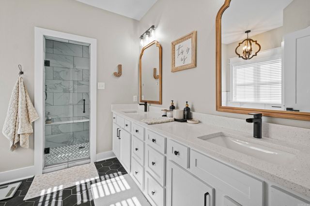 110 JB Ln, El Paso, AR 72045