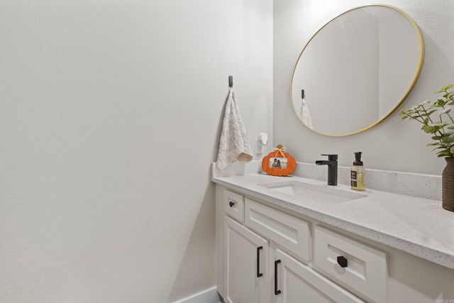 110 JB Ln, El Paso, AR 72045