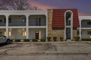 9030 Greenway Boulevard D-50, Saginaw, MI 48609