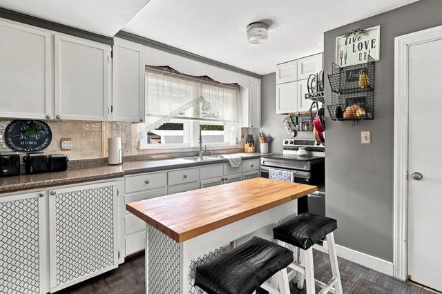 37 Adams Avenue, Rochester, NH 03867