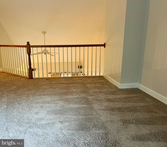2022 MCNAMERA CT, Woodbridge, VA 22191