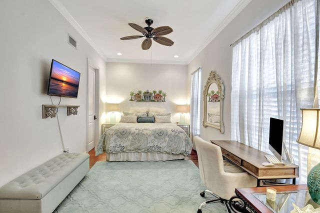 147 N Cannery Row Circle, Delray Beach, FL 33444