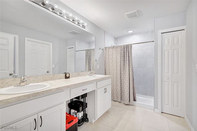 1119 NE 39th ST, Cape Coral, FL 33909