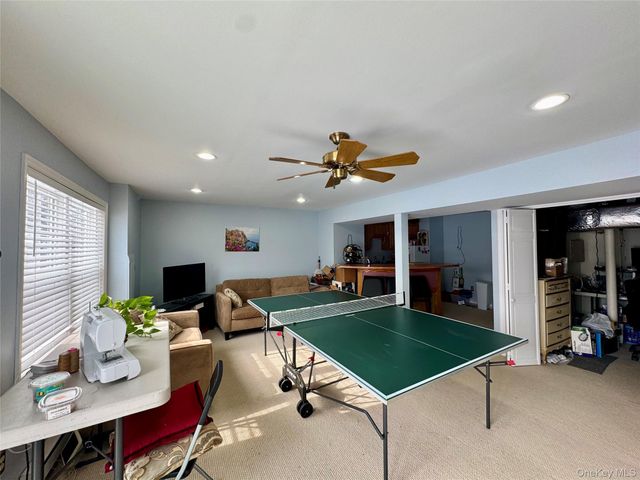 7 Juniper Lane, Pawling, NY 12564