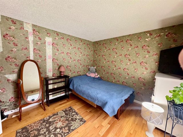 7 Juniper Lane, Pawling, NY 12564