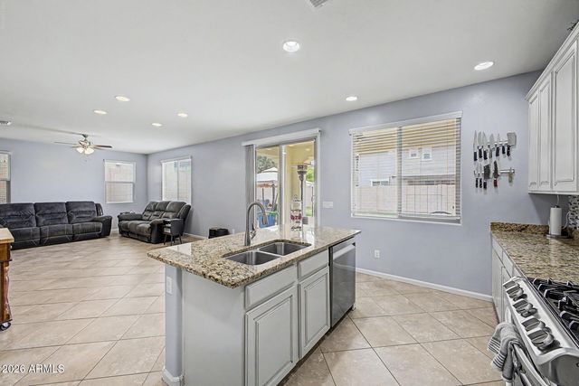 20872 W ELM Way, Buckeye, AZ 85396