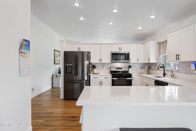 17321 Desert Lake Drive, Reno, NV 89508