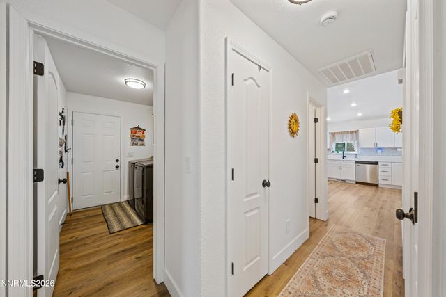 17321 Desert Lake Drive, Reno, NV 89508