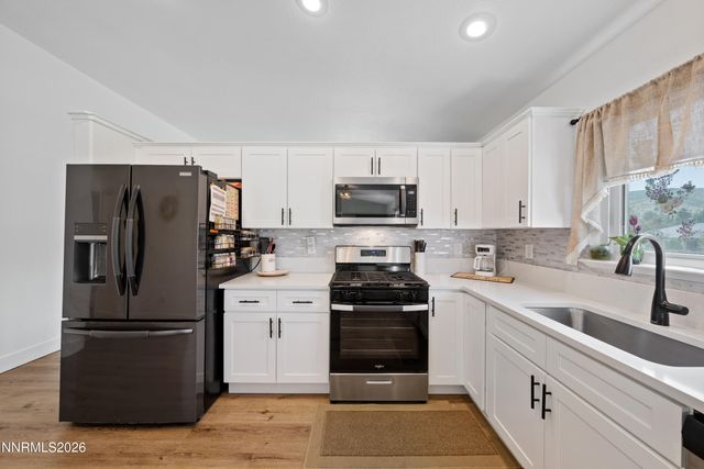 17321 Desert Lake Drive, Reno, NV 89508