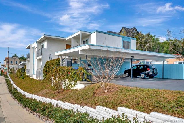2108 3rd Avenue 1, San Diego, CA 92101