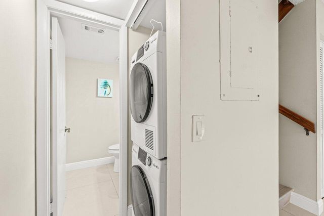 1825 San Juan Drive 16-C, Delray Beach, FL 33445