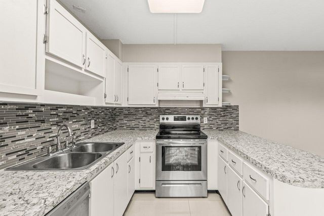 1825 San Juan Drive 16-C, Delray Beach, FL 33445