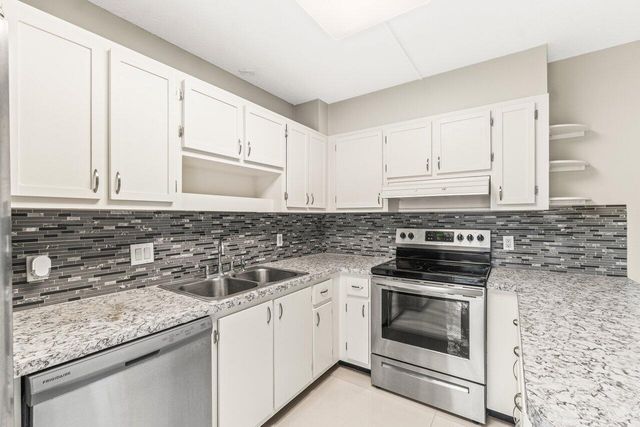 1825 San Juan Drive 16-C, Delray Beach, FL 33445