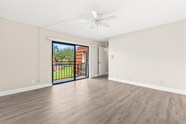 1825 San Juan Drive 16-C, Delray Beach, FL 33445