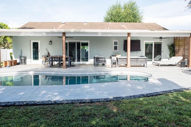 113 Cortes Avenue, Royal Palm Beach, FL 33411
